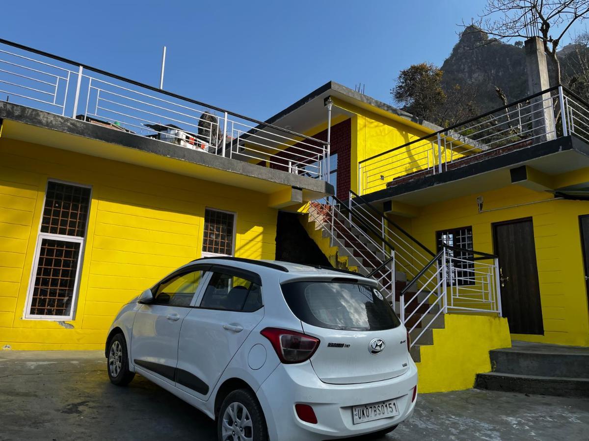 Corn Village Abode Lakhwār 外观 照片